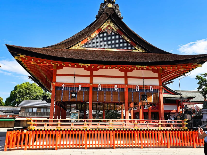 Kyoto: Fushimi Inari Taisha Guided Walking Tour - The torii gates and the climb toward Mount Inari