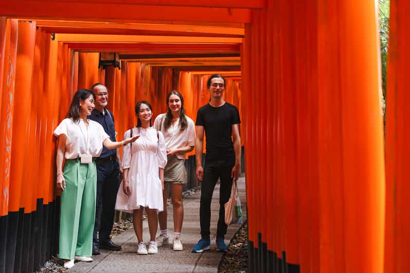 Kyoto: Fushimi Inari Taisha Shrine Walking Tour with Guide - Why this Fushimi Inari tour offers more than a photo stop