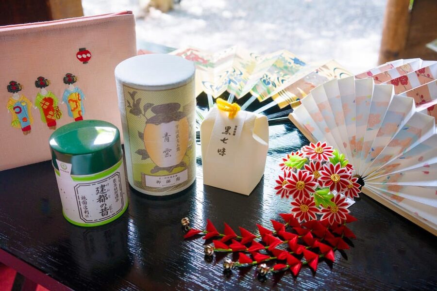 Kyoto : Geiko Maiko Dance of Kyoto & Visits of Gion Museum - Should You Book the Gion Geiko and Maiko Dance?