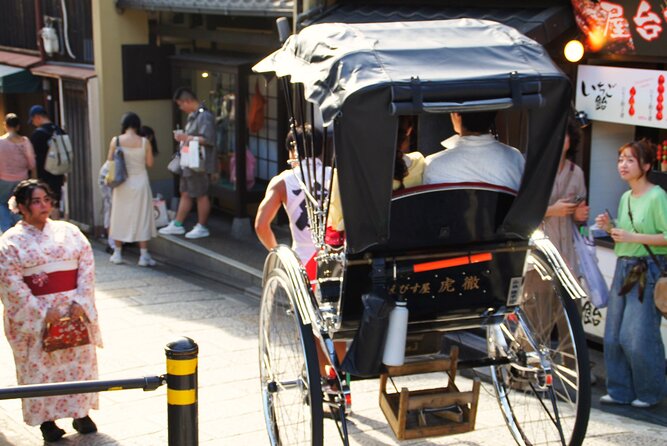 Kyoto: Gion and Geisha District Walking Tour - Nene-no-Michi and Preserved Wooden Kyoto