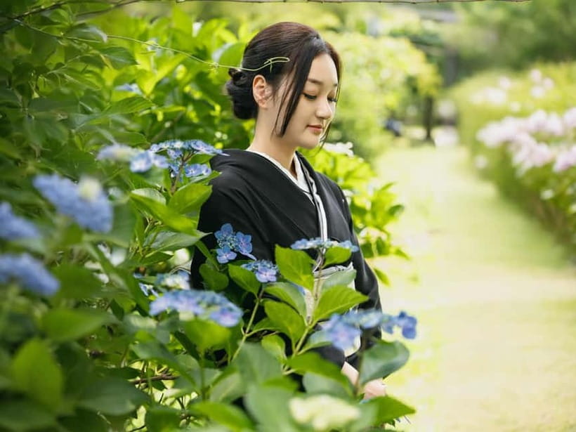 Kyoto Gion Kiyomizudera Kimono Yukata Hairstyle | Photoshoot - Adding hairstyling and makeup