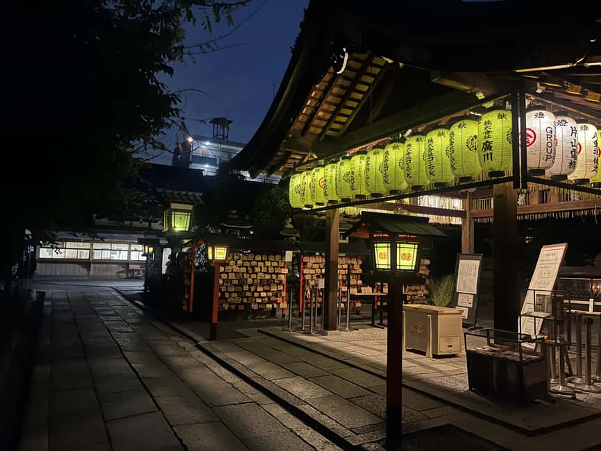 Kyoto: Gion Magical Night Walking Tour with Geisha Trivia - Who will enjoy this walk most?