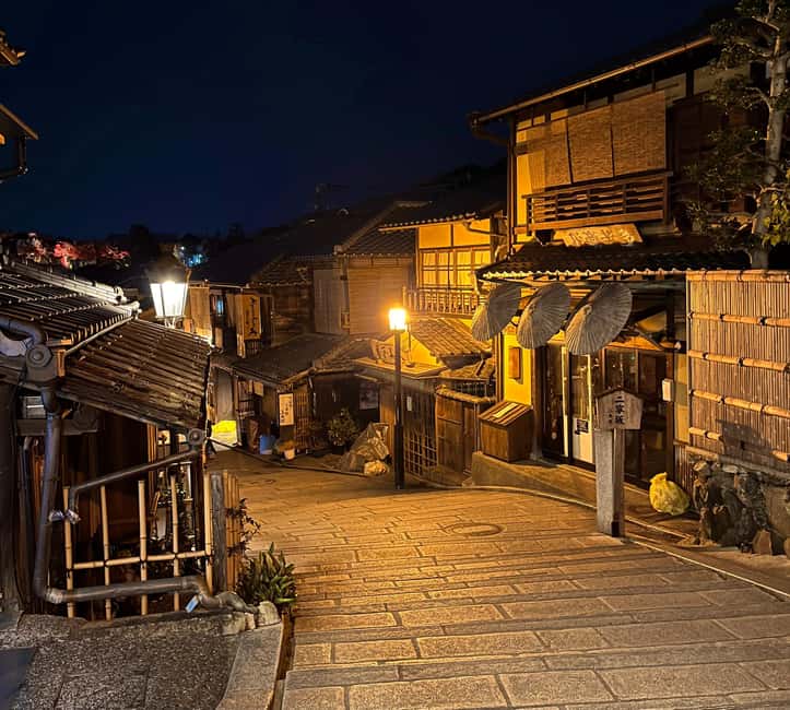 Kyoto: Gion Magical Night Walking Tour with Geisha Trivia - Night timing, winter options, and practical comfort