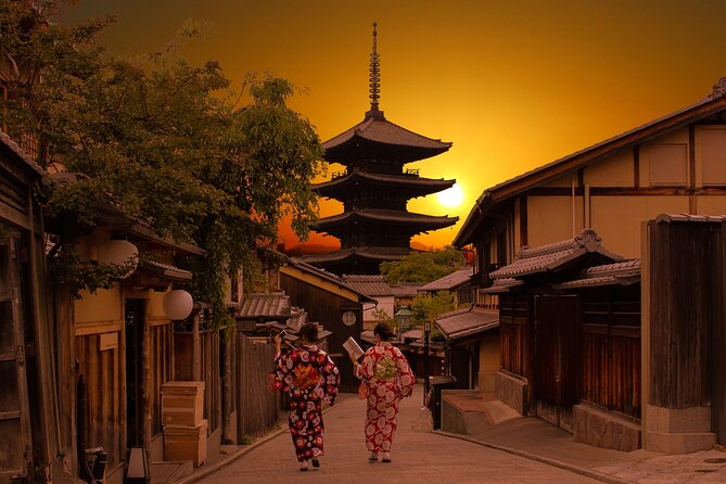 Kyoto: Gion Night Walking Tour with Geisha Insight - Key points to know before booking