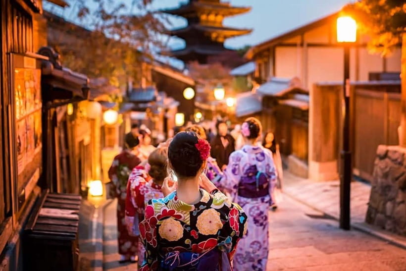 Kyoto: Gion Sunset Walking Tour with Local Guide - Key points to know before you book