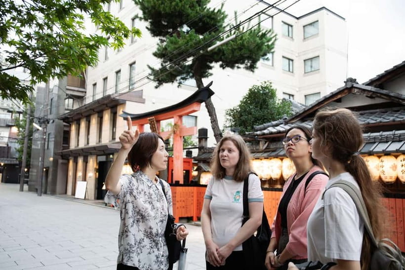 Kyoto: Gion World of the Geisha Guided Walking Tour - Practical Details Before You Go