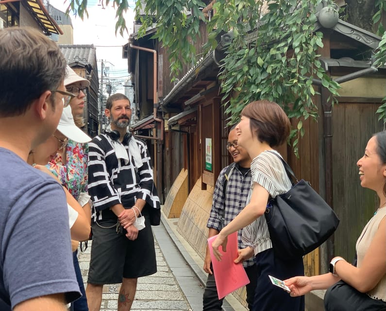 Kyoto: Gion World of the Geisha Guided Walking Tour - Gion Corner and the Meaning Behind the District