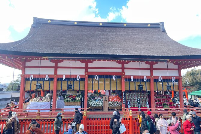 Kyoto Guided Walking Tour: Secret Zen Garden and Fushimi Inari - Reaching Yotsuji for a Kyoto view