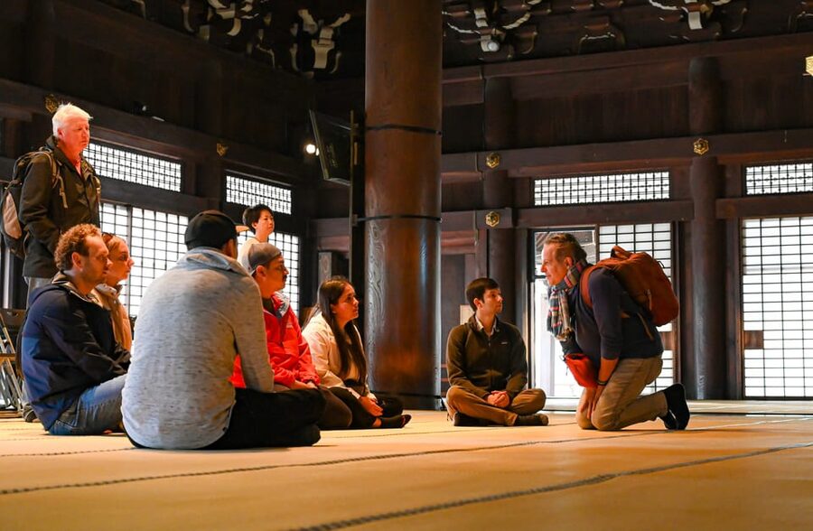 Kyoto: Half-day Guided Bike Tour with Fushimi Inari - Starting near Kyoto Station and getting settled