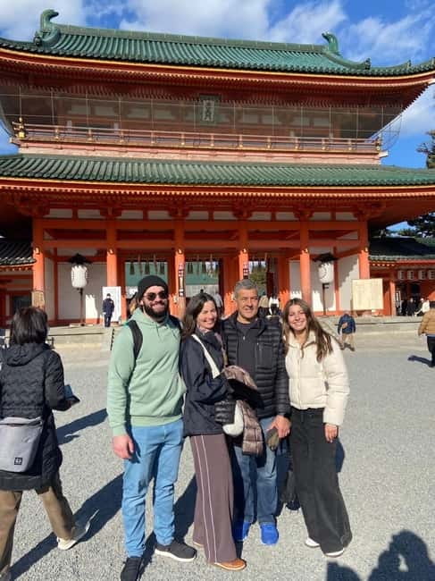 Kyoto: Hidden Gems E-Bike Tour with Local Japanese Guide - The guides are a major part of the experience