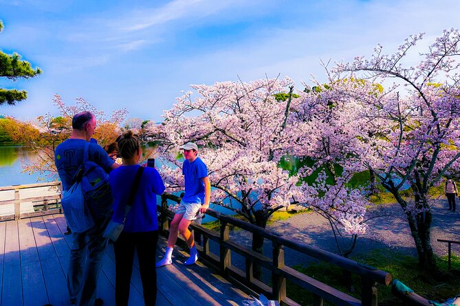 Kyoto Highlights & Hidden Gems in Nature (Private Van Eng-Guide) - Fushimi Inari after the city’s main rush
