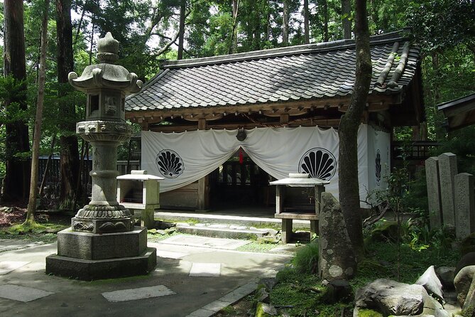 Kyoto Hiking Tour: The Nature and Legends of Kurama and Kibune - Kurama-dera and the forest path