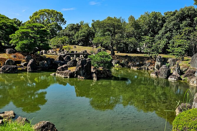 Kyoto Imperial Palace & Nijo Castle Guided Walking Tour - 3 Hours - The guides and the style of the experience