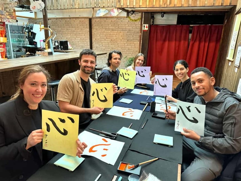 Kyoto: Japanese Calligraphy Workshop - Learning why the brush strokes matter
