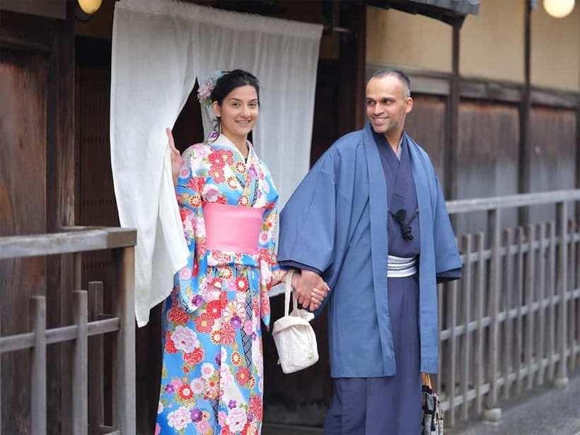 Kyoto Kimono Rental mimosa |Kimono/Yukata Rental Couple Plan - Choosing between kimono and yukata