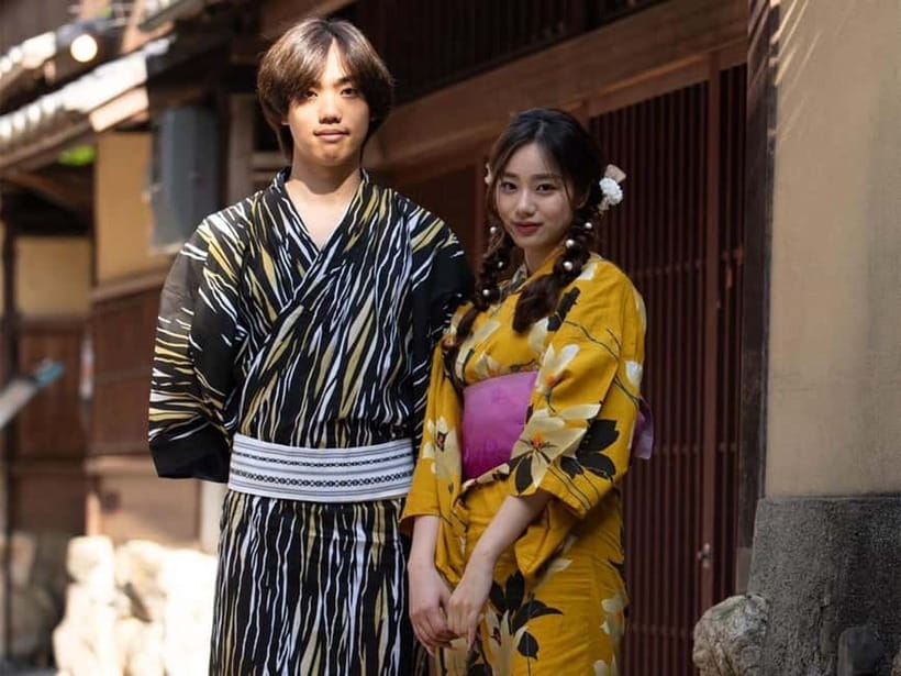 Kyoto Kimono Rental mimosa |Kimono/Yukata Rental Couple Plan - Your nine-hour Higashiyama window