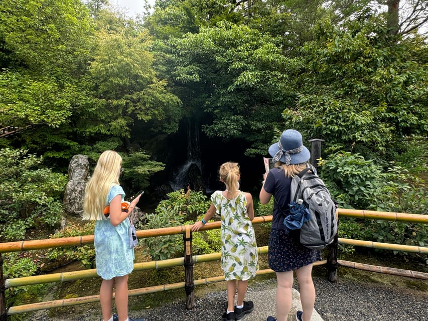 Kyoto: Kinkakuji, Golden Pavilion Guided Tour - Crowds, pace, and the best type of visitor