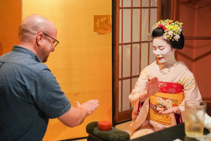 Kyoto: Maiko Dinner in Traditional Restaurant and Tour - Dinner inside a roughly 100-year-old machiya