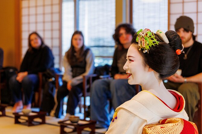 Kyoto: Meet the Geisha Maiko with Gion Walking Tour - Why this Gion experience feels different