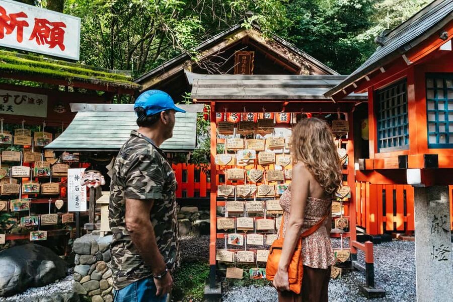 Kyoto: Nijo Castle, Kiyomizu & Fushimi Inari Guided Tour - Why this Kyoto day tour works