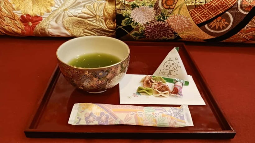 Kyoto: Nishiki Market Tea Ceremony with Koto Performance - Key points at a glance