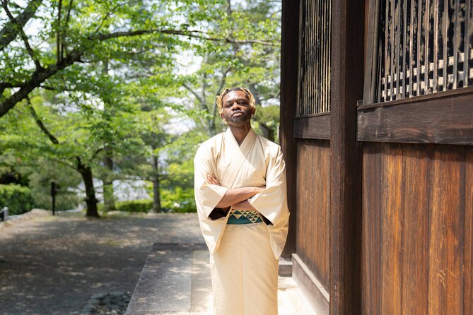 Kyoto Portrait Tour with Kimono - Yasaka Shrine gives you the traditional opening