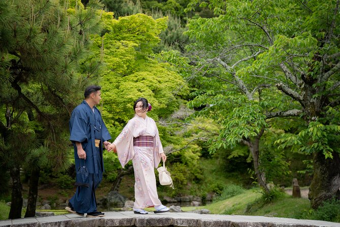 Kyoto Portrait Tour with Kimono - Maruyama Park adds gardens and breathing room