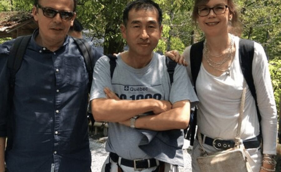 Kyoto : Private Custom Walking Tour With A Local Guide - Local food advice, cafés, and useful stops