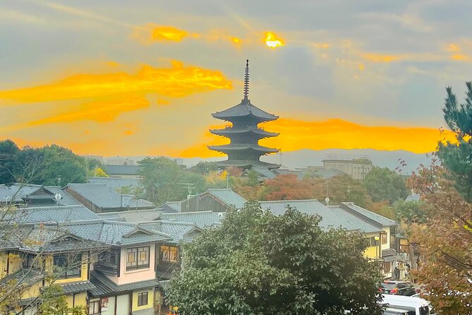 Kyoto Private Customized Day Tour with Guide - Kiyomizu-dera brings big views and a busy temple complex