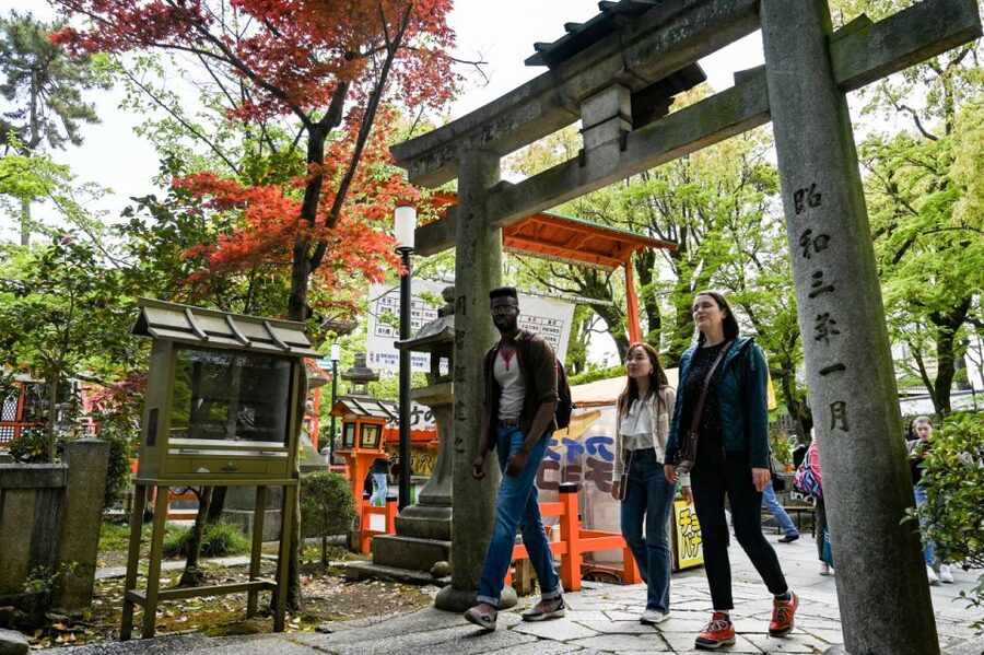 Kyoto: Private Customized Walking Tour with a Local Insider - What the $64 price buys you