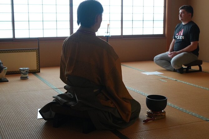 Kyoto Private Tea Ceremony at a Japanese Inns - The first 15 minutes: kimono, props, and photographs