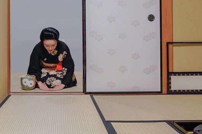 Kyoto: Quiet and Graceful Tea Ceremony - A quiet introduction to Kyoto tea culture