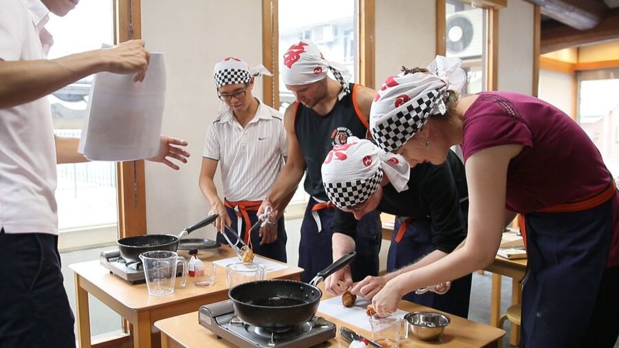 Kyoto: Ramen Cooking Class at a Ramen Factory with Souvenir - Comparing miso, salt, and soy flavors
