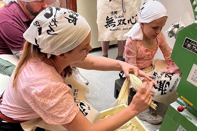 Kyoto Ramen Noodle Making Class - Making ramen in the heart of Gion