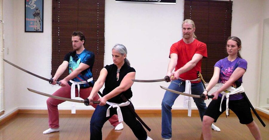 Kyoto: Samurai Sword Class by Experts in Traditional Arts - Choosing your samurai costume
