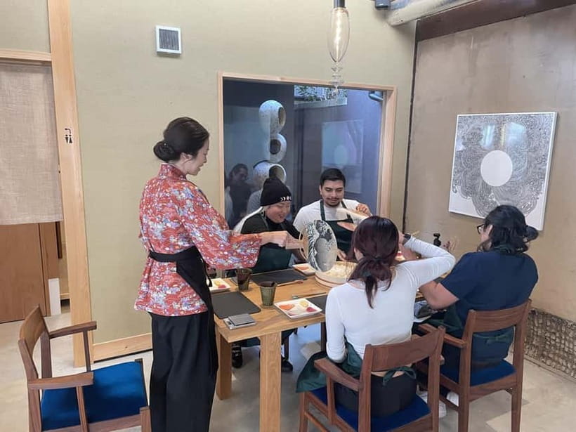 Kyoto: Small-Group Authentic Sushi Making Workshop - What the eight-person limit changes