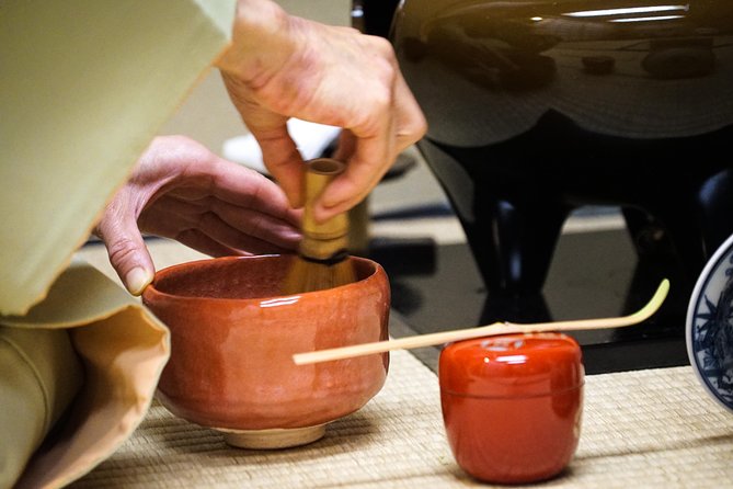Kyoto Tea Ceremony & Kiyomizu-dera Temple Walking Tour - What the small group changes