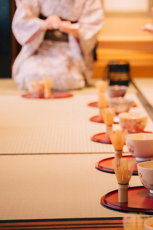 Kyoto: Tea Ceremony with Kimono and Photoshoot - Inside the tea room: watch first, then make matcha