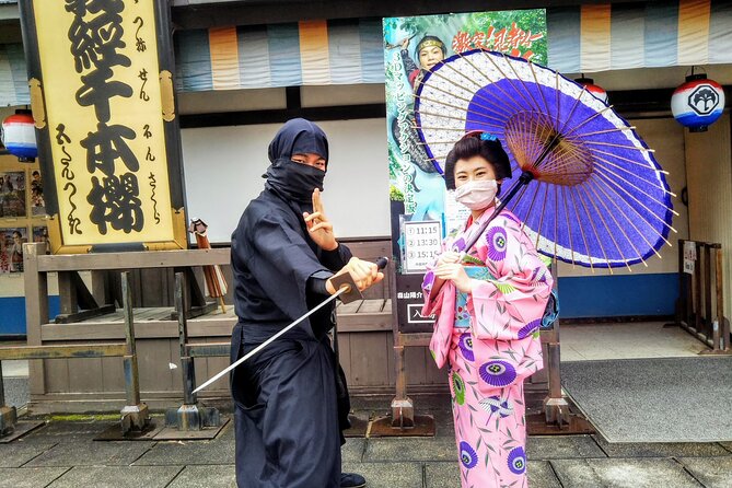 Kyoto top must-see Golden pavilion and Bamboo forest half-day Private tour - Tenryuji pairs a major temple with a garden