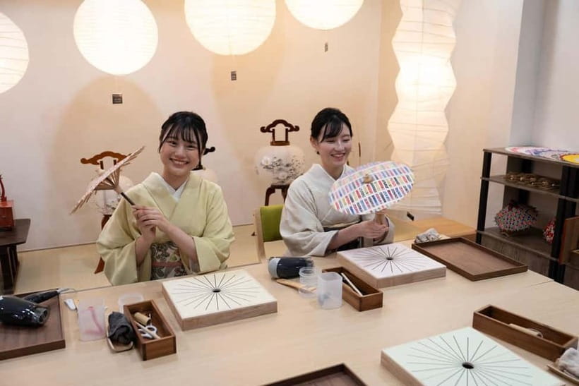 Kyoto: Traditional Mini Umbrella Making Workshop - Who should book this workshop?