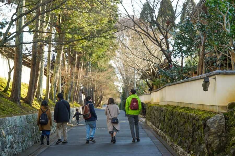 Kyoto: Zen Meditation and Garden Tour at a Temple with Lunch - Shorin-ji and the one-hour zazen session