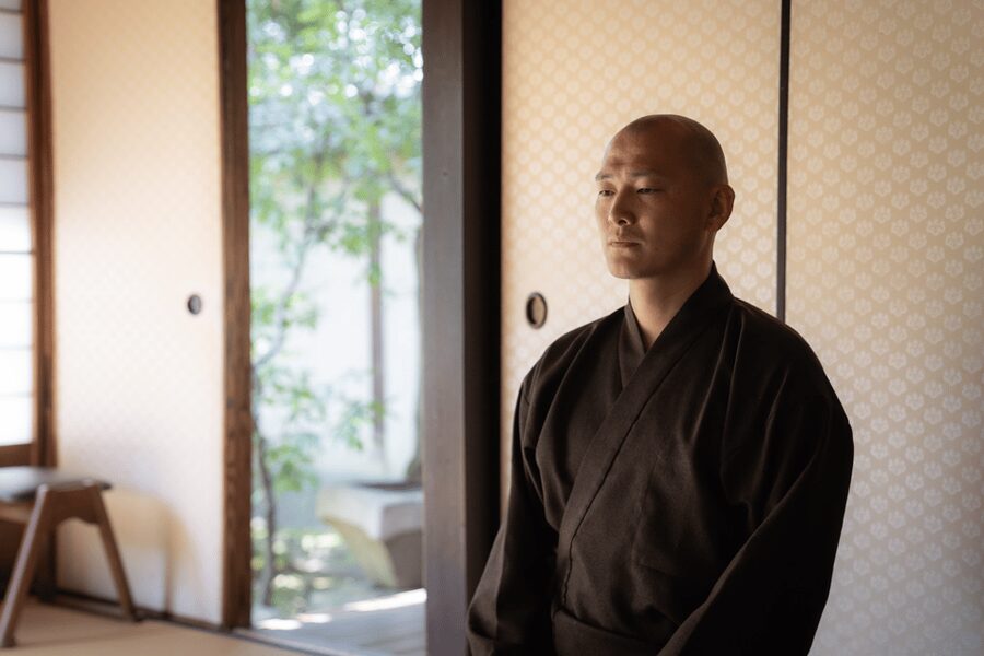Kyoto: Zen Meditation at a Private Temple with a Monk - Matcha, sweets, and questions after meditation