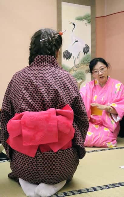 Learn Zen in a class of making Matcha tea near Osaka Castle - Who will enjoy this experience most?