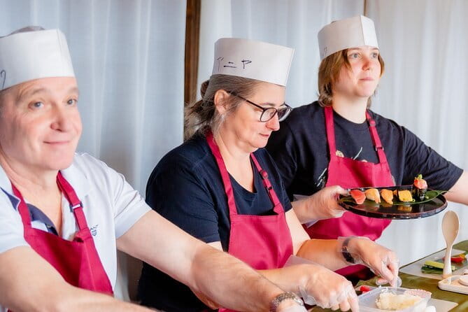 Little EDO Sushi Making workshop in Kawagoe - Nigiri and maki teach different skills