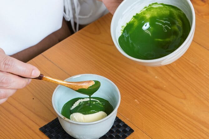 Matcha Grinding Experience and Walking Tour in Uji Kyoto - Why Uji is the right place for a matcha lesson