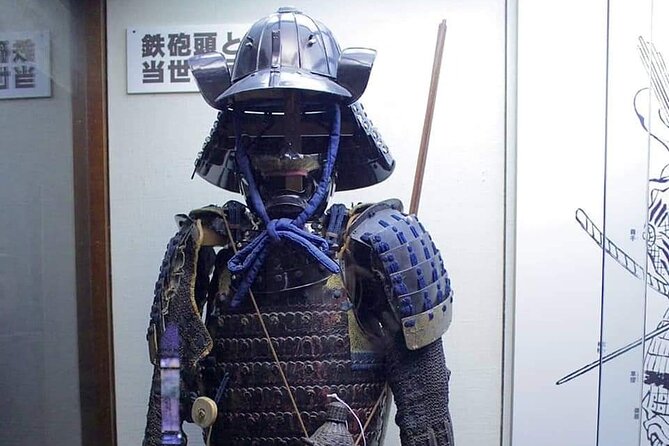 Matsumoto Castle Tour & Samurai Experience - Changing into a samurai at Nakamachi Kurassic-kan