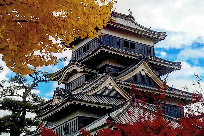 Matsumoto Castle Tour & Soba Noodle Experience - Three hours that balance sightseeing and food