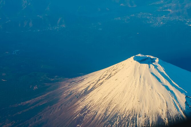 Mount Fuji (Mt. fuji) private tour by car with pickup from Tokyo - Kitaguchi Hongu Fuji Sengen Shrine brings quiet and tradition