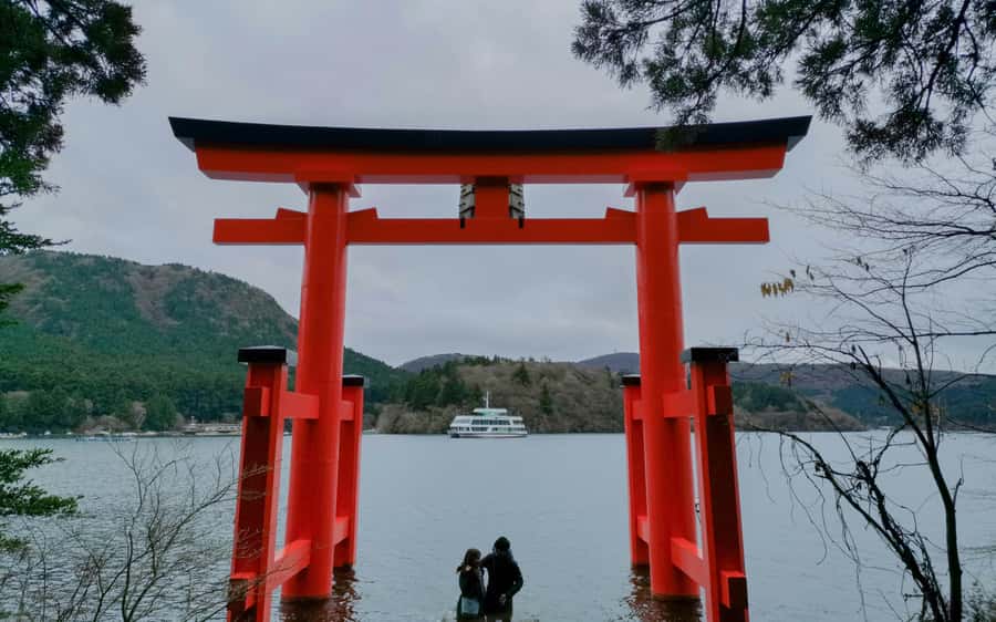 Mount Fuji Private Day Trip With Customizable Itinerary - Shrines, Ponds, Villages, and Quieter Stops