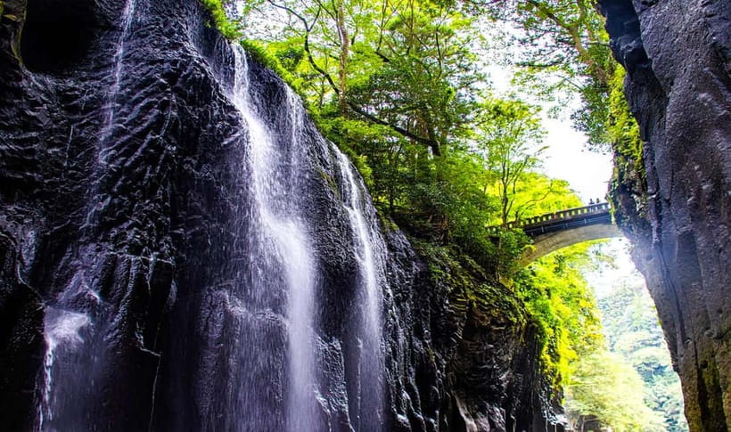 Mt. Aso & Takachiho Gorge Tour with Optional Boat Ride - Takachiho Gorge by boat or on foot